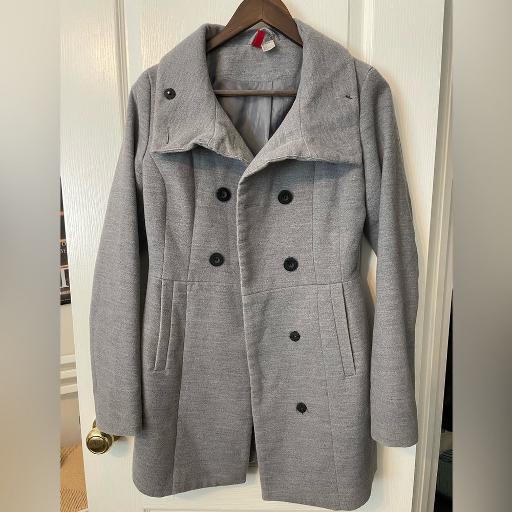 H&M gray trench coat, size 8